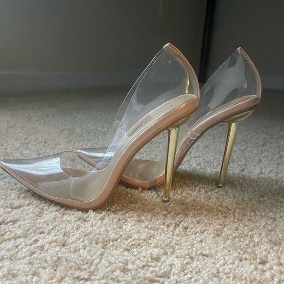 Clear Heels/Pumps - Picture 3 of 5